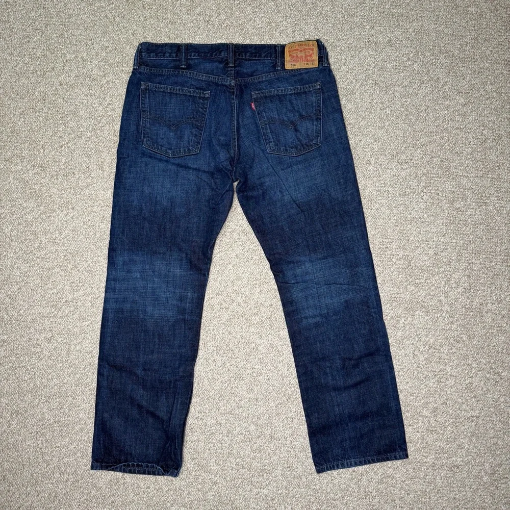Levi’s 514 straight leg jeans